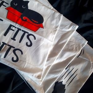 4 Pc Cat pillowcases